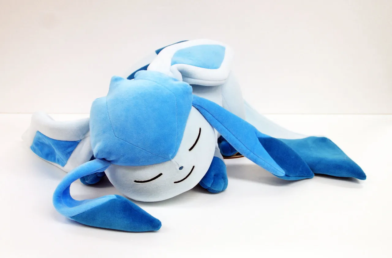 Pokemon Center Original Plush Doll Sleeping Glaceon (Glacia)