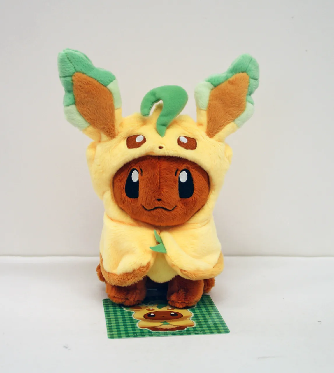 Pokemon Center Original Plush Doll Eevee Poncho Leafeon (Leafia)