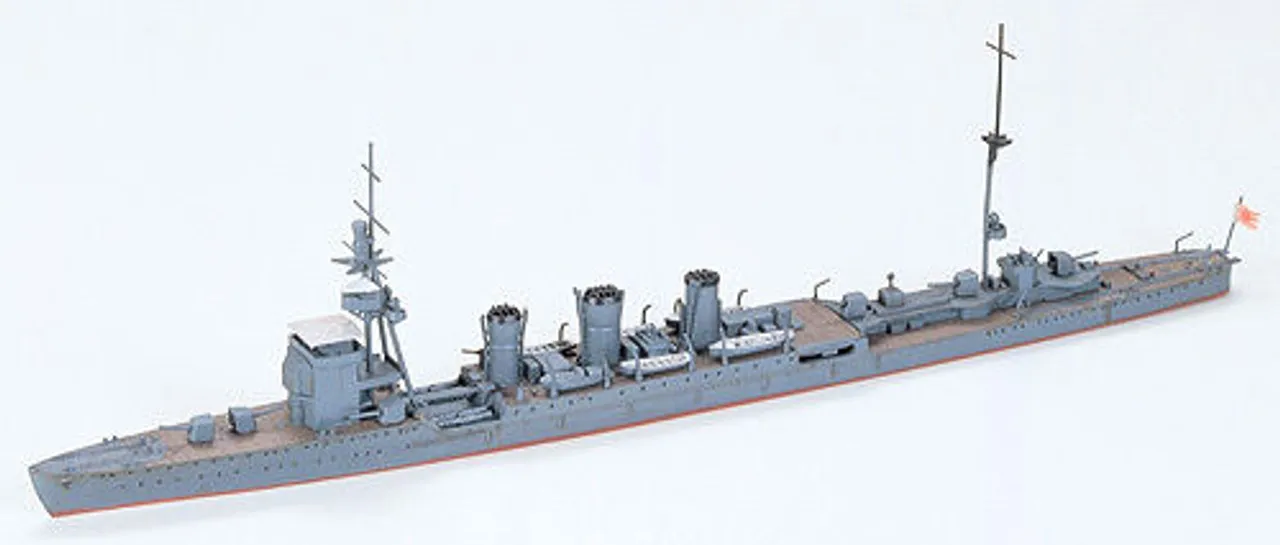 Tamiya 31318 IJN Japanese Light Cruiser KISO 1/700 Scale Kit
