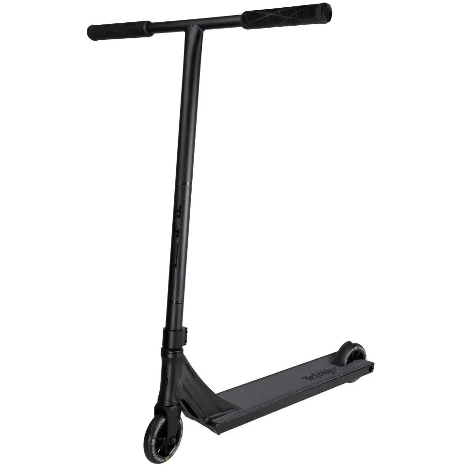 Addict Defender 3.0 Stunt Scooter - Black/Black
