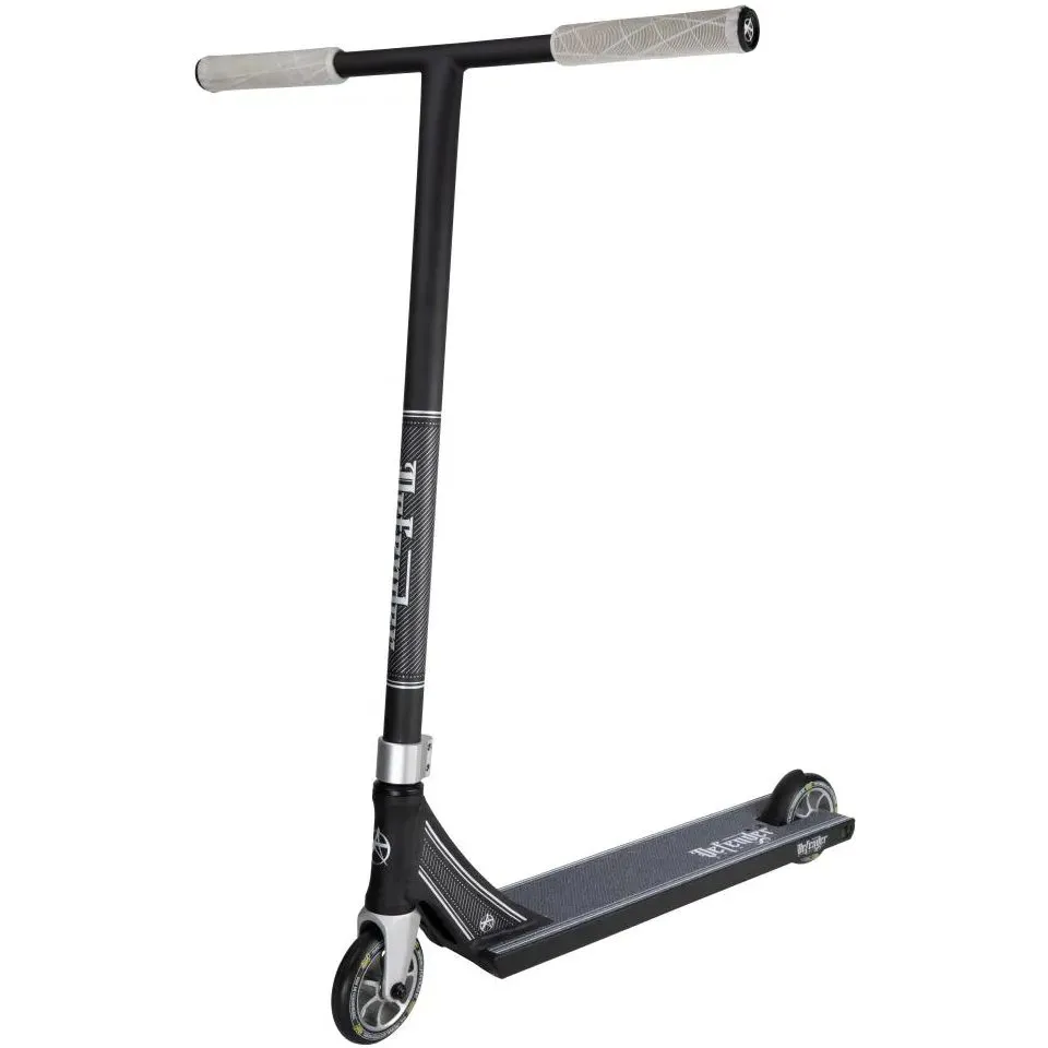 Addict Defender 3.0 Stunt Scooter - Black/Silver