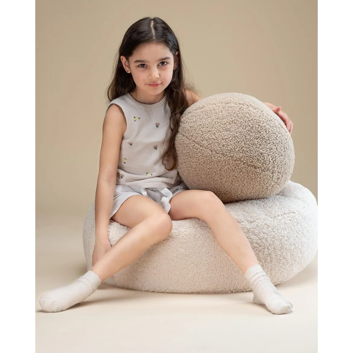 Wigiwama Boucle Teddy Ball Cushion