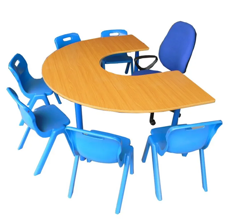 Horseshoe-Shaped Pupil Table With Laminate Finish