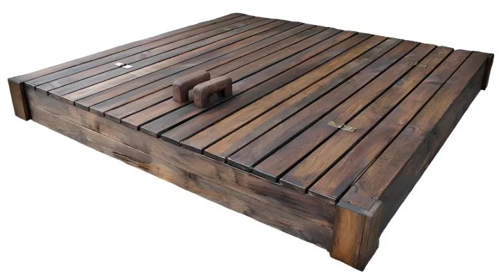 Wooden Lidded Sand Pit