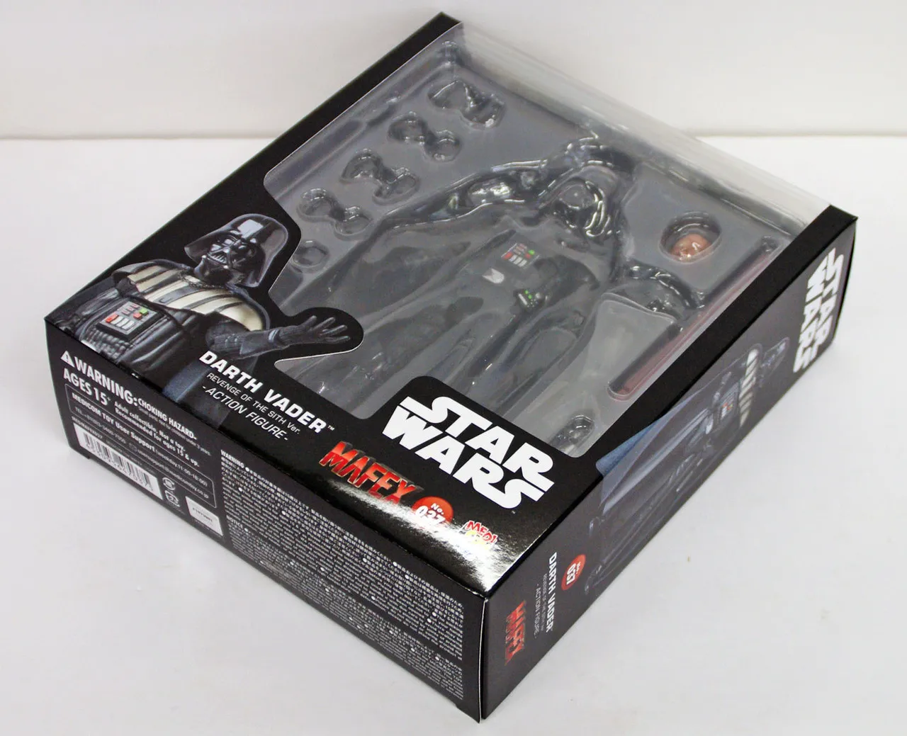 Medicom MAFEX 037 Darth Vader (Revenge of the Sith Version) from Star Wars: Episode III Figure 4530956470375