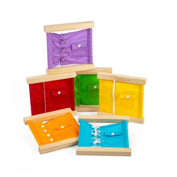 Play Clothes Fastening Frames
