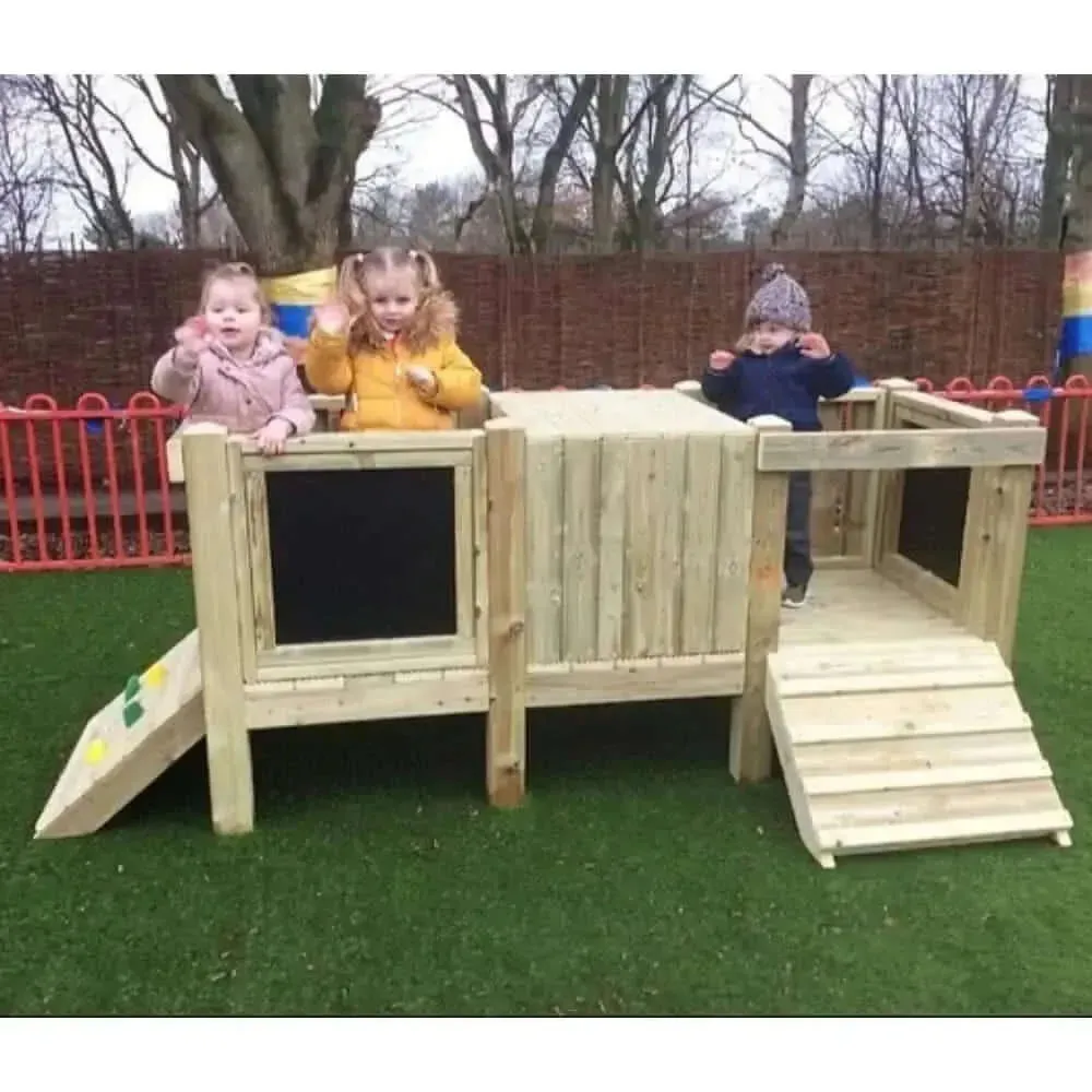 Adventure Unit with tunnel