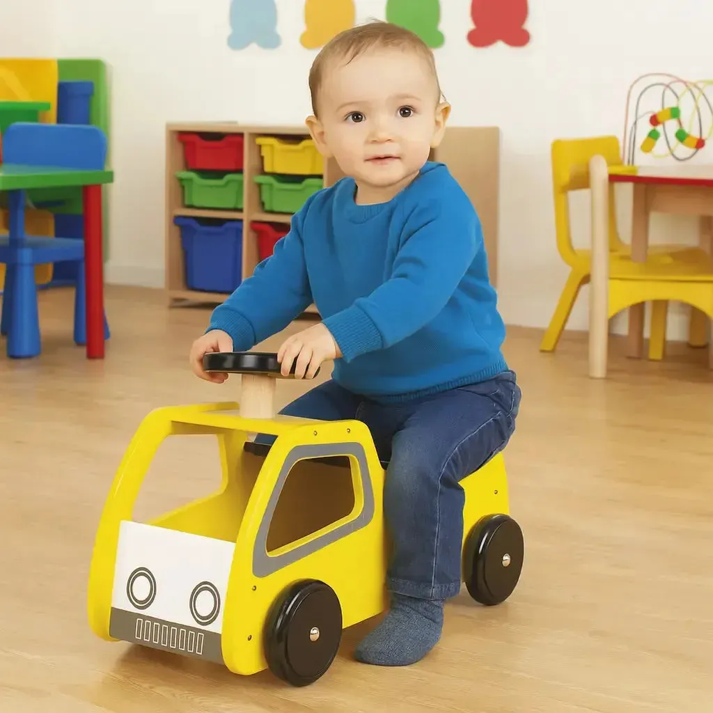 All Out Zoomster Racer