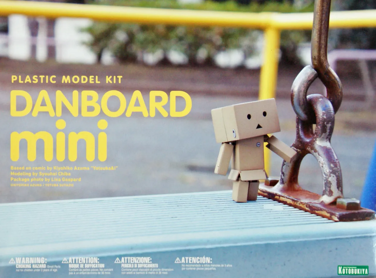 Kotobukiya Danbo Mini Plastic Model (Yotsuba to!)
